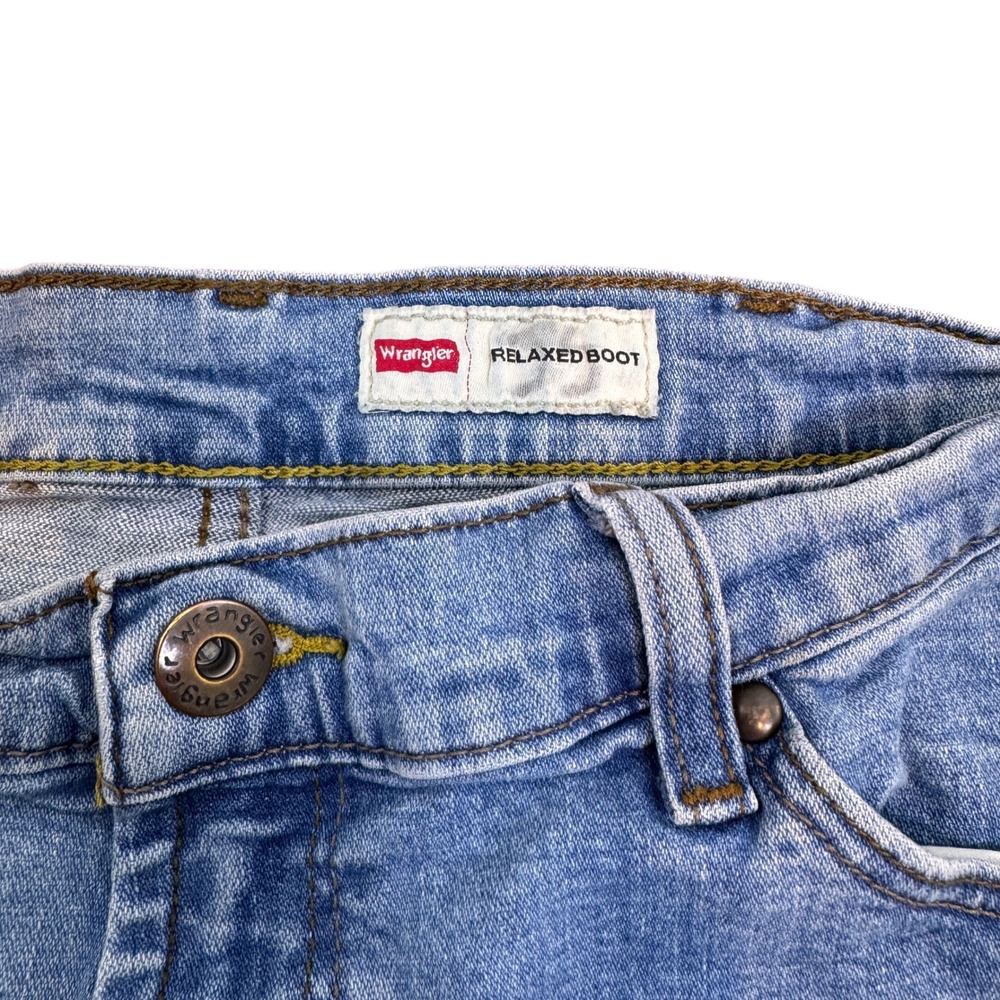Wrangler Relaxed Bootcut Jeans Mens 36X29 LightWash Denim Western Cowboy Classic - Picture 3 of 12